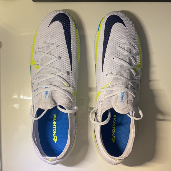 Nike Phantom GT2 Pro Firm Ground Cleats - Picture 3 of 7